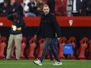 世体：巴萨卫冕之路不会轻松，皇马和马竞大肆引援对冠军发起冲击