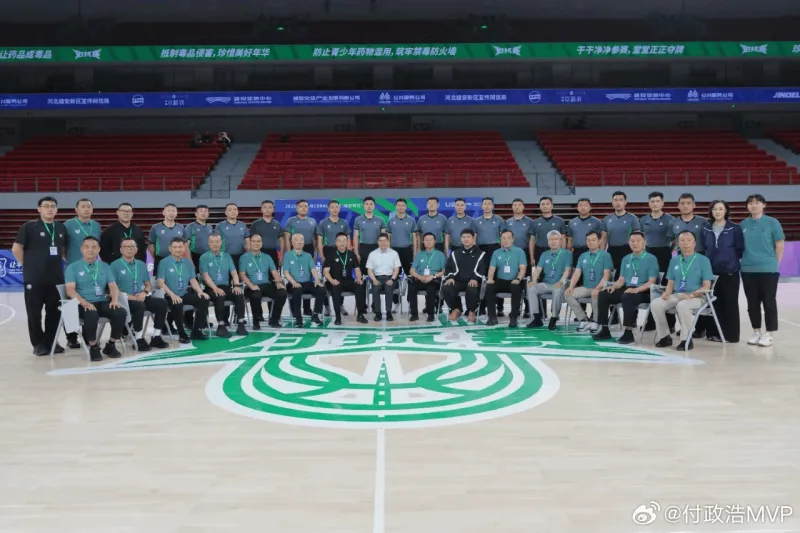 媒体人：郭振明领导下的篮协对裁判管理力度有明显提升